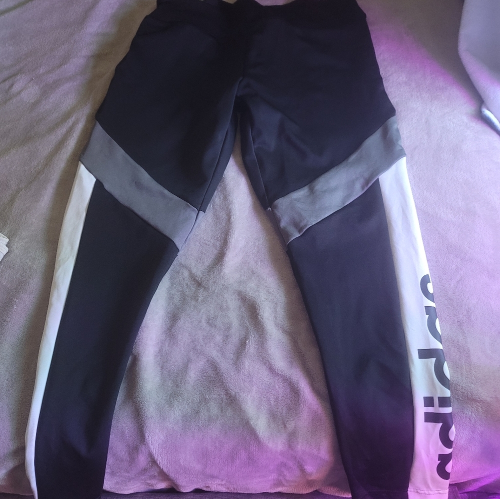 ADIDAS capris